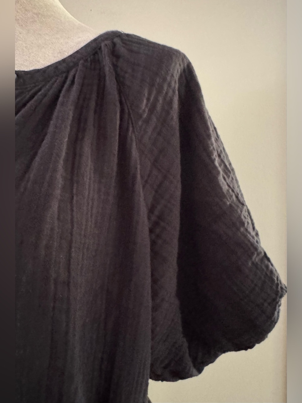 Old Navy Black Waist-Defined Puff-Sleeve Mini Summer Dress Large Textured Cotton - Picture 6 of 10